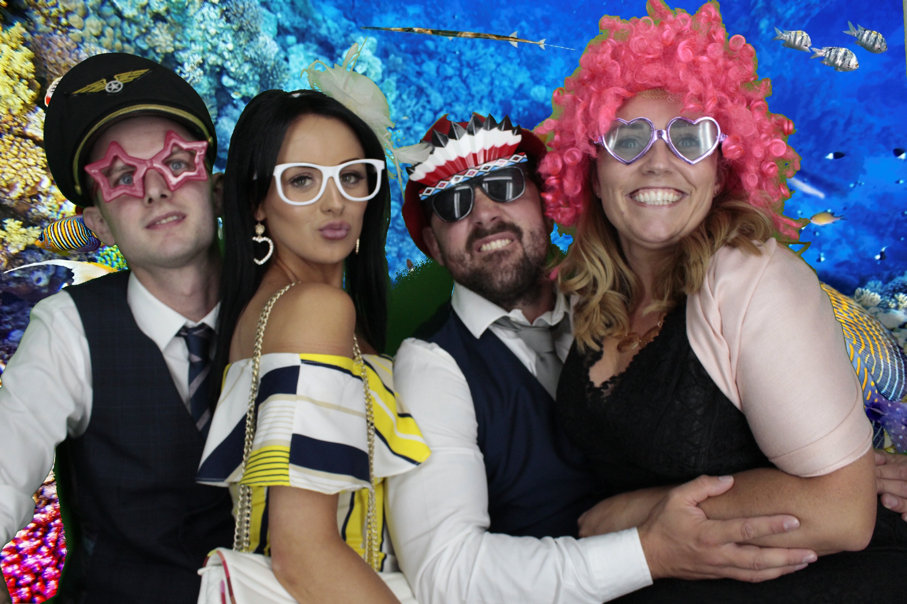 Mr & Mrs Bowles | View more photos from the event at gallery.myphotoboothexperience.co.uk/u/MyPhotoBoothExperienceLtd/Mr-Mrs-Bowles
